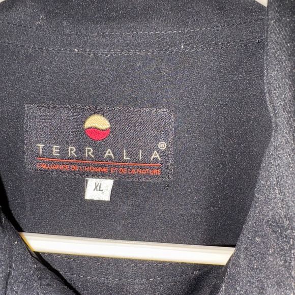 Terralia Mens Shirt. Size XL - Picture 3 of 8